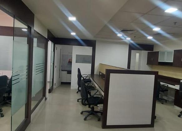 Times Square 2, Thaltej