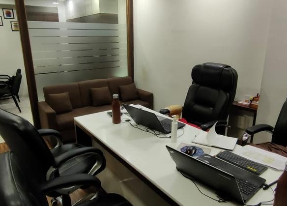 Siddhi Vinayak, Makarba