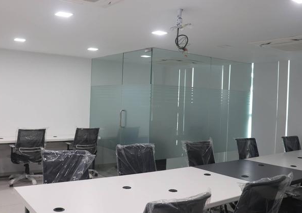 Commercial Property For Rent in Satyam Mall, Vastrapur, Ahmedabad