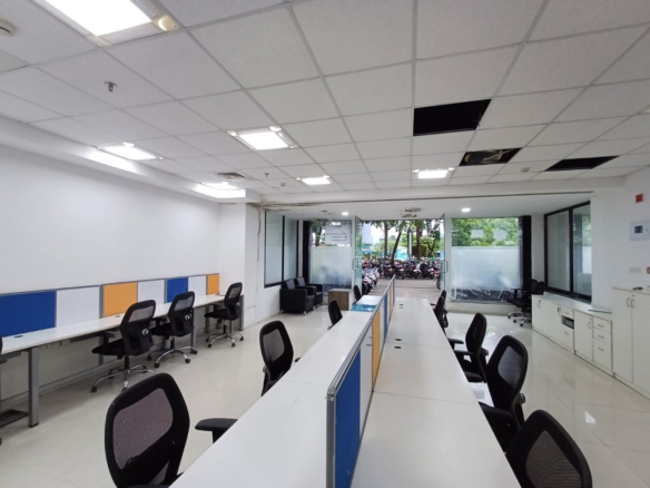 Mumbai Hwy, Baner, Pune