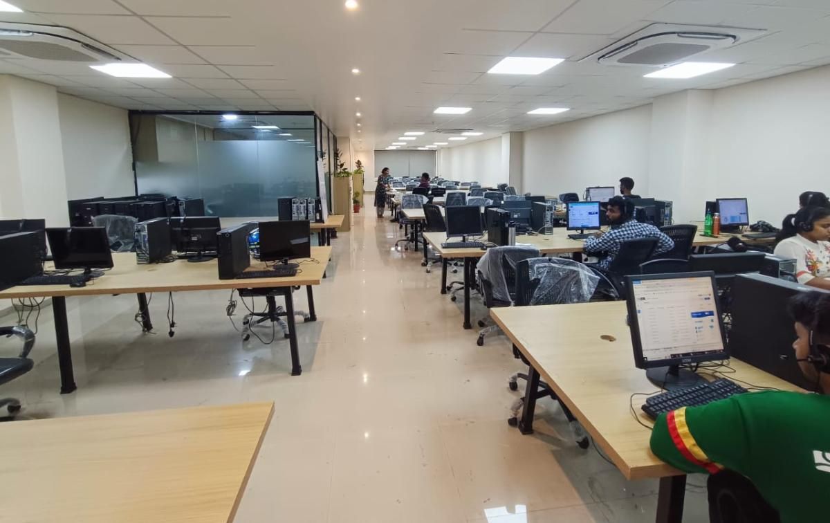 Collaborate Hub, Sector 25, Vashi, Navi Mumbai, Mumbai