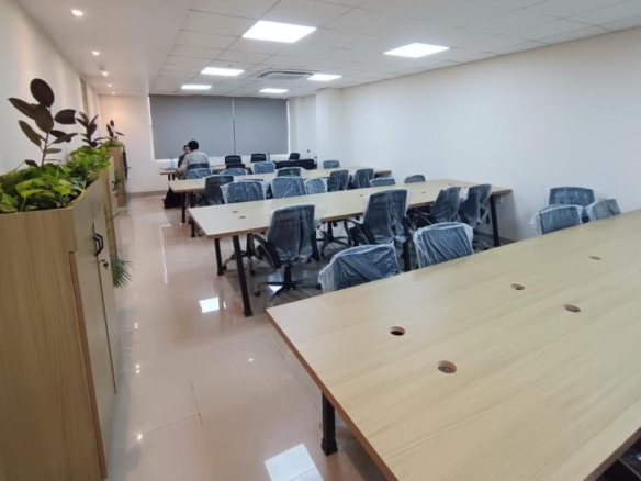 Collaborate Hub, Sector 25, Vashi, Navi Mumbai, Mumbai