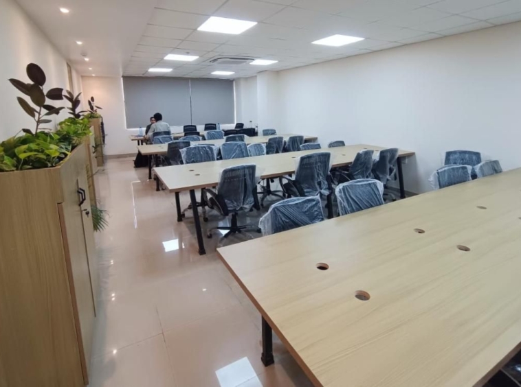 Collaborate Hub, Sector 25, Vashi, Navi Mumbai, Mumbai