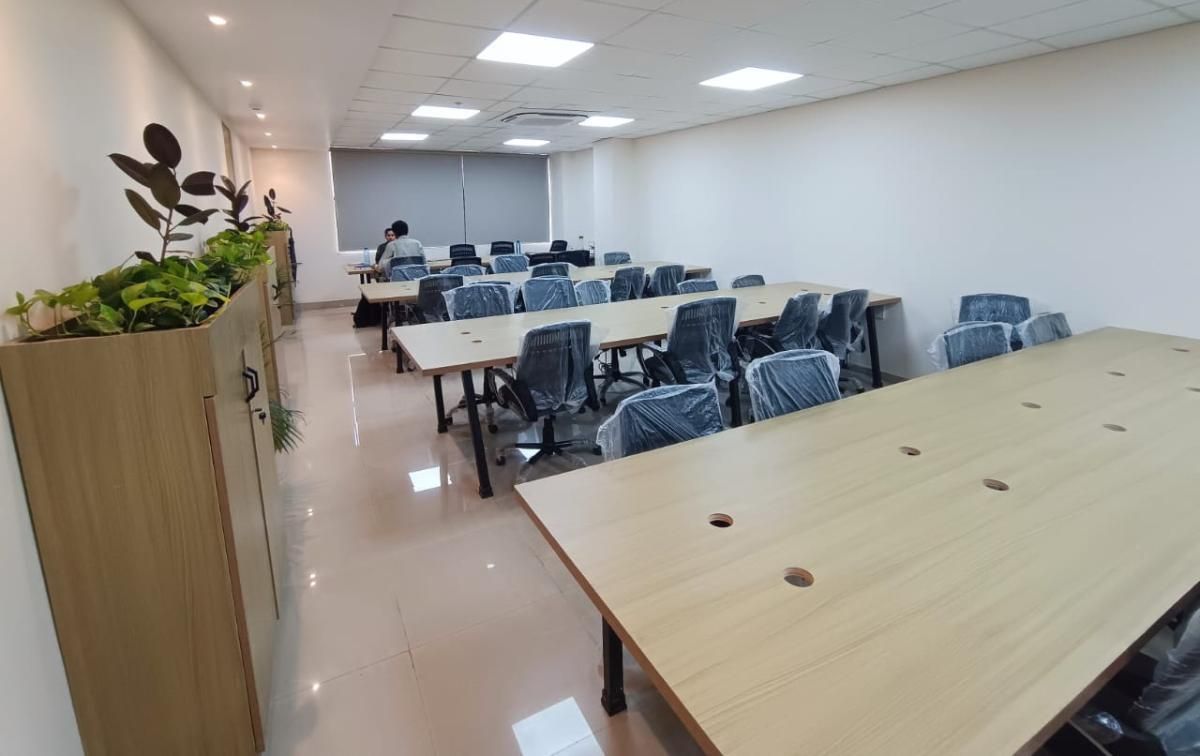 Collaborate Hub, Sector 25, Vashi, Navi Mumbai, Mumbai