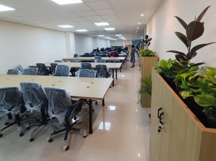 Collaborate Hub, Sector 25, Vashi, Navi Mumbai, Mumbai