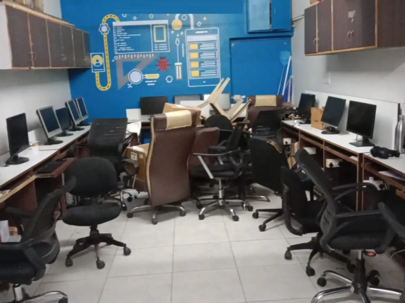 Sarovar Complex,CG. Road, Navrangpura, Ahmedabad